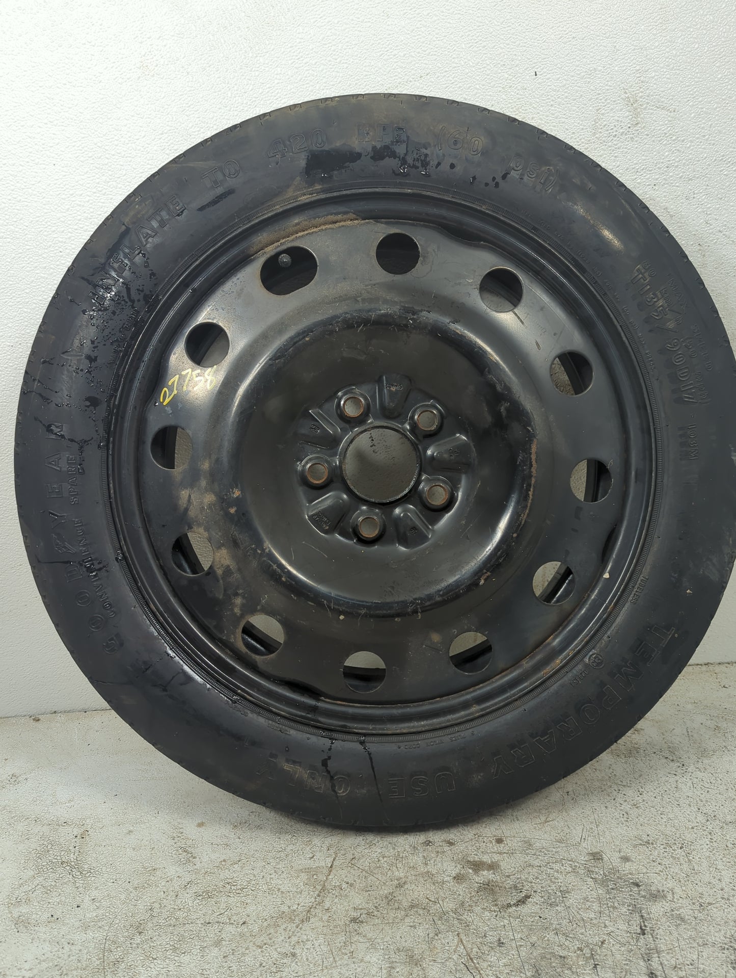 2007 Ford Montego Spare Donut Tire Wheel Rim Oem - Oemusedautoparts1.com