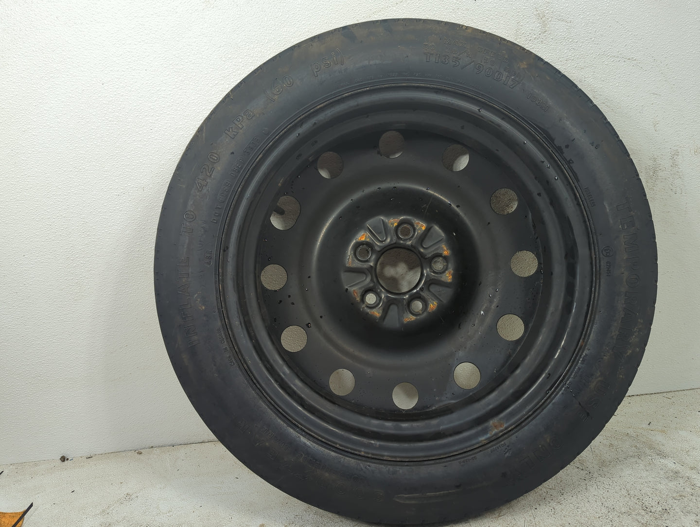 2007 Ford Montego Spare Donut Tire Wheel Rim Oem - Oemusedautoparts1.com