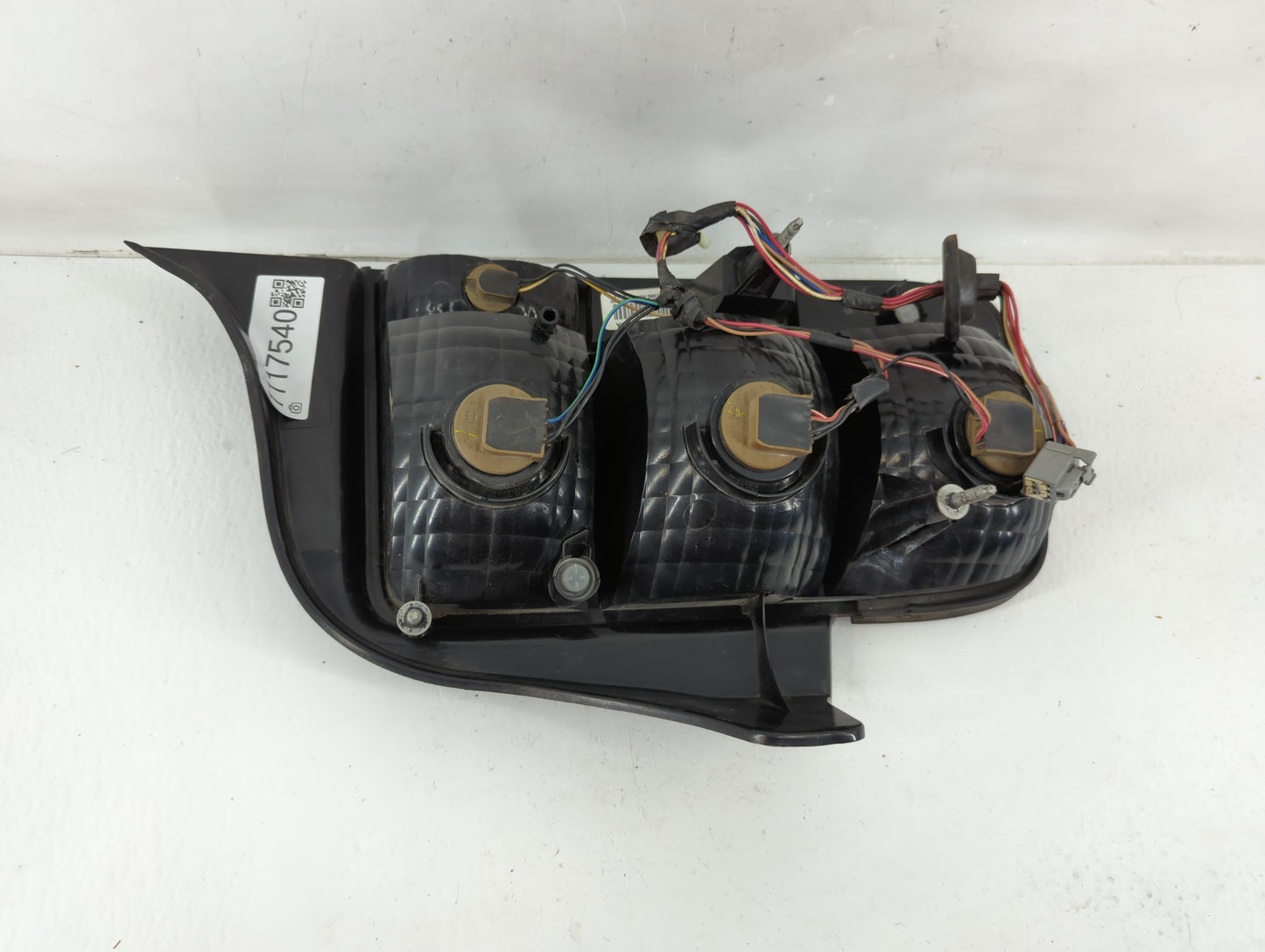 2005-2009 Ford Mustang Tail Light Assembly Passenger Right OEM Fits Fits 2005 2006 2007 2008 2009 OEM Used Auto Parts - Oemu