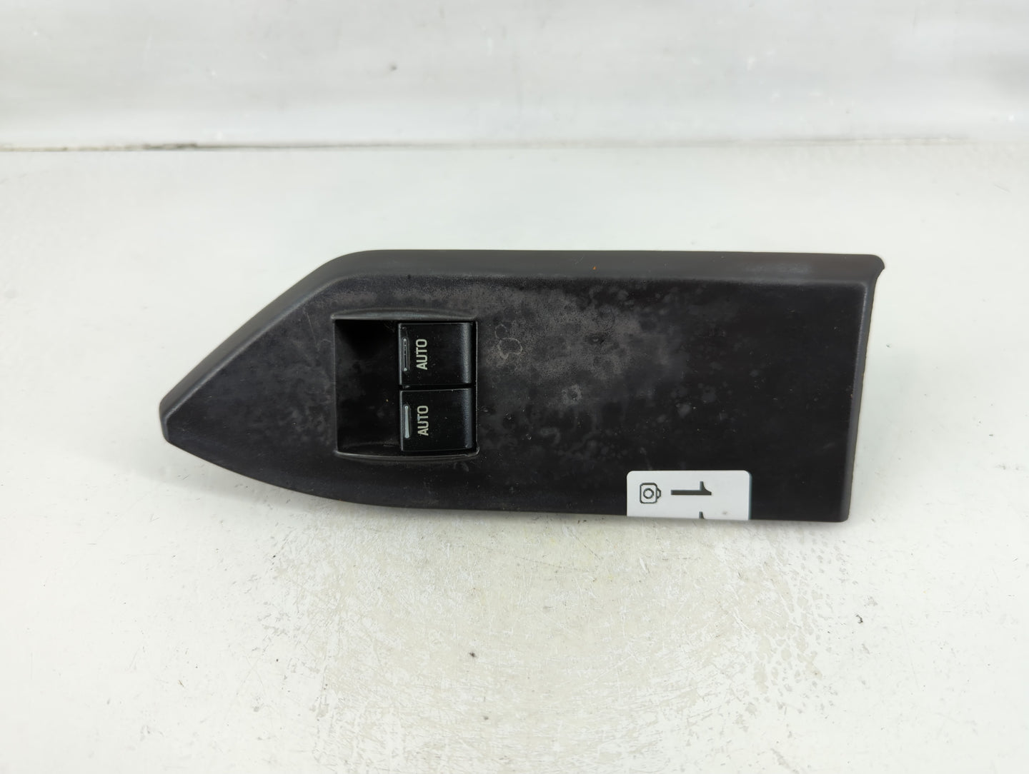 2005-2009 Ford Mustang Master Power Window Switch Replacement Driver Side Left P/N:6R33-14A564CFW Fits OEM Used Auto Parts -