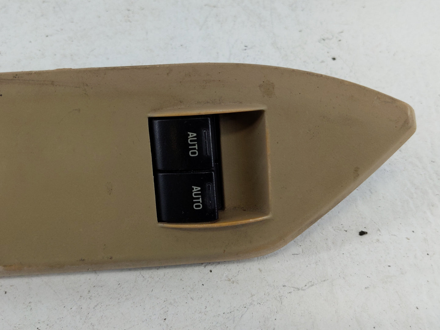 2005-2009 Ford Mustang Master Power Window Switch Replacement Driver Side Left P/N:6R33-14A564CFW Fits OEM Used Auto Parts -
