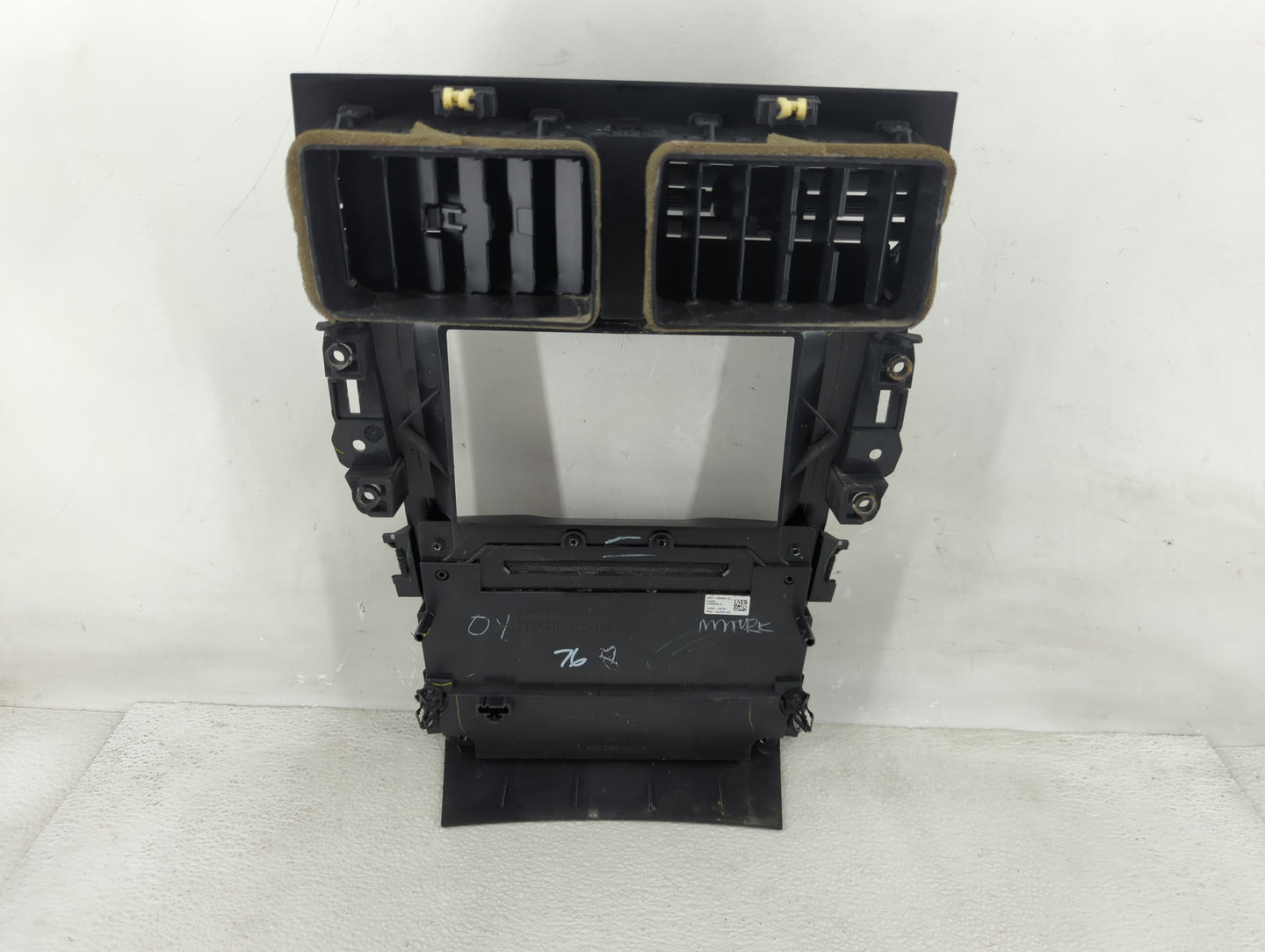 2007-2007 Ford Mustang Radio Control Panel - Oemusedautoparts1.com