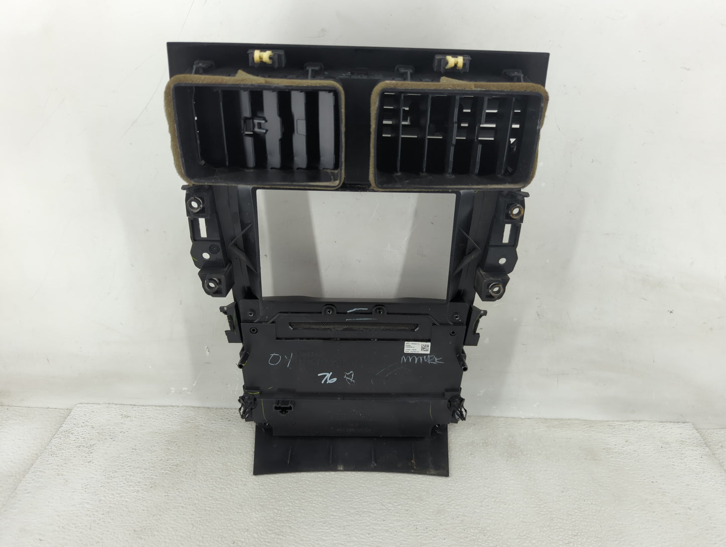 2007-2007 Ford Mustang Radio Control Panel - Oemusedautoparts1.com