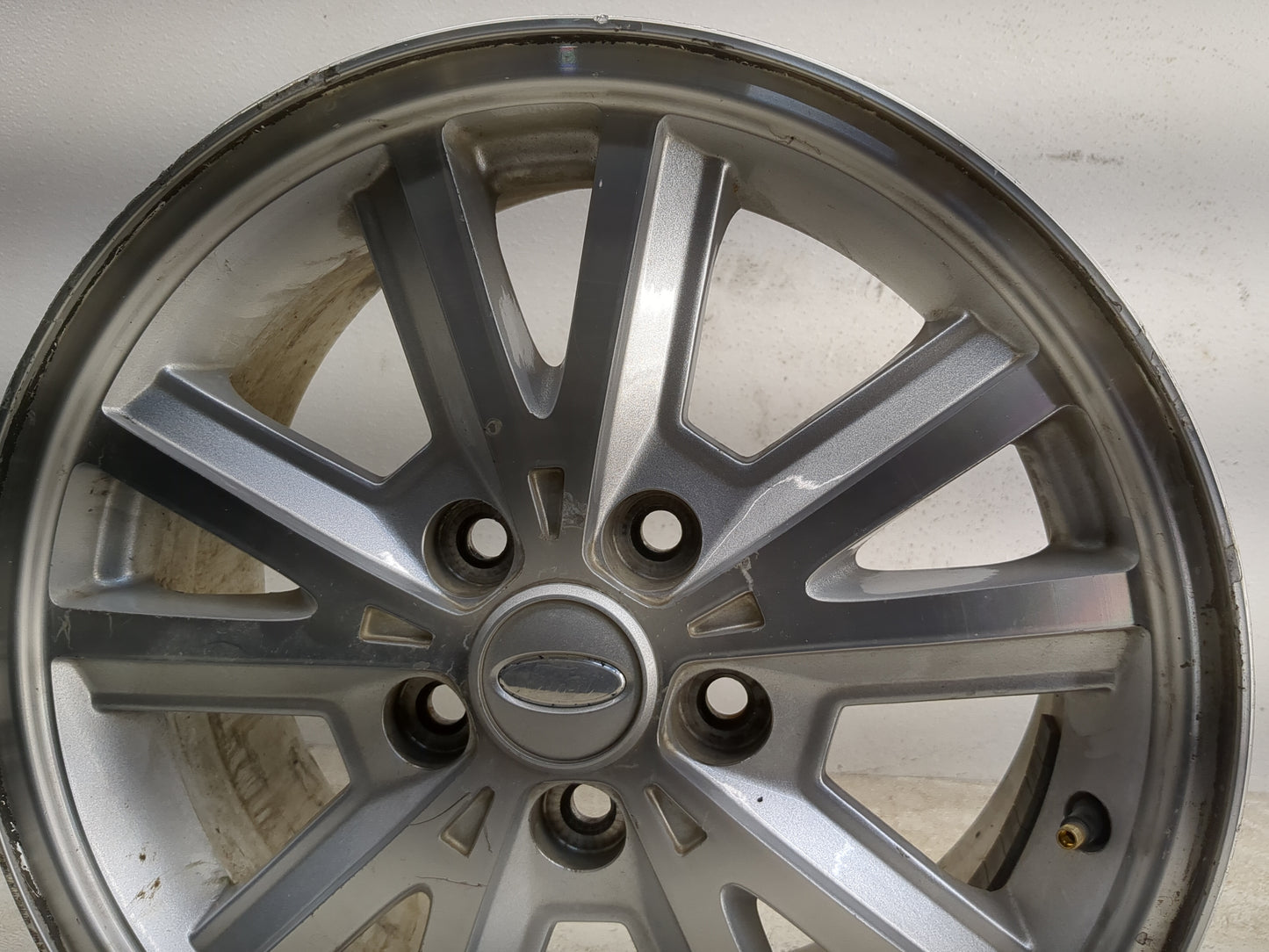 2005-2009 Ford Mustang Oem Wheel Rim - Oemusedautoparts1.com