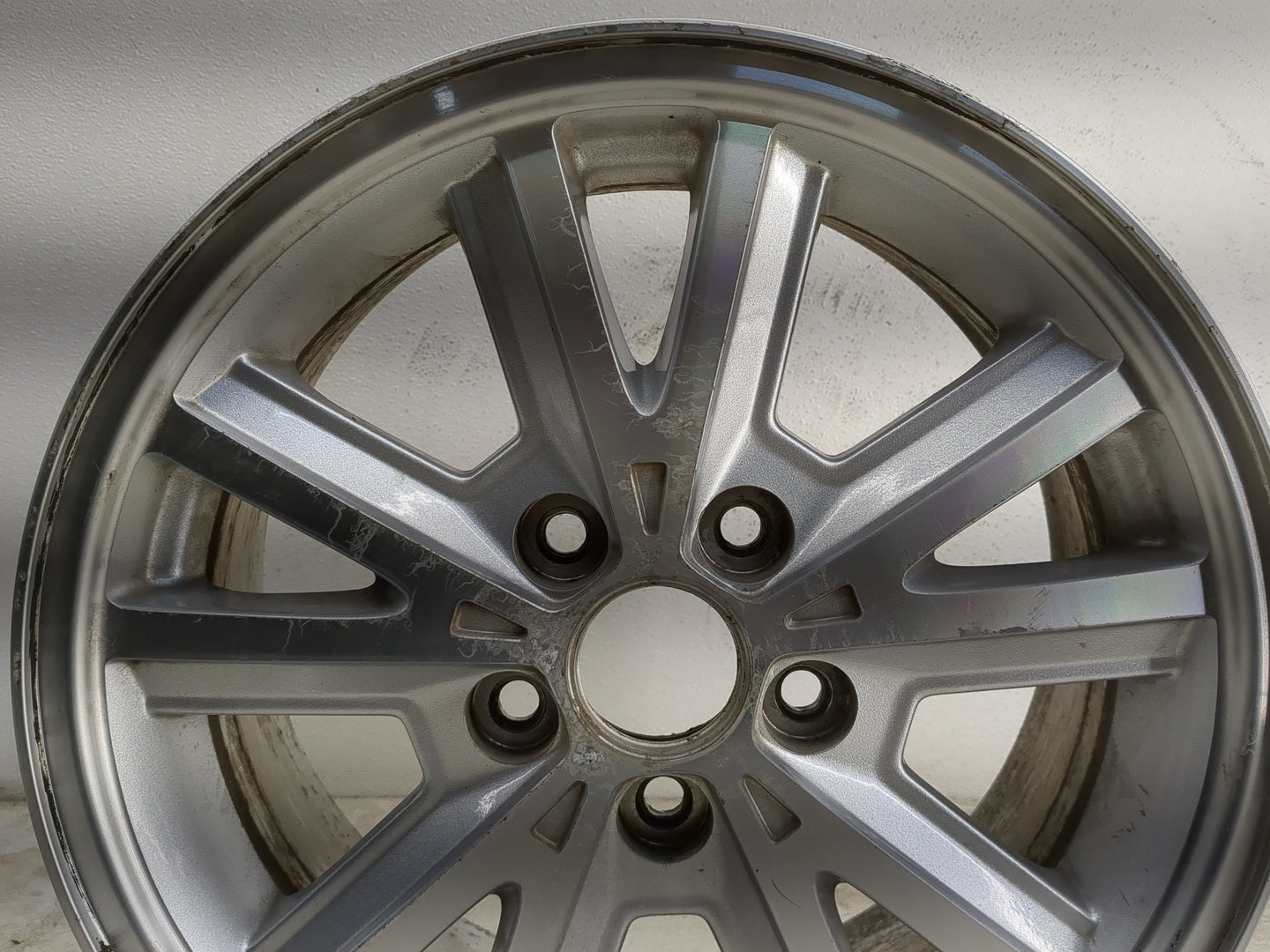 2005-2009 Ford Mustang Oem Wheel Rim - Oemusedautoparts1.com