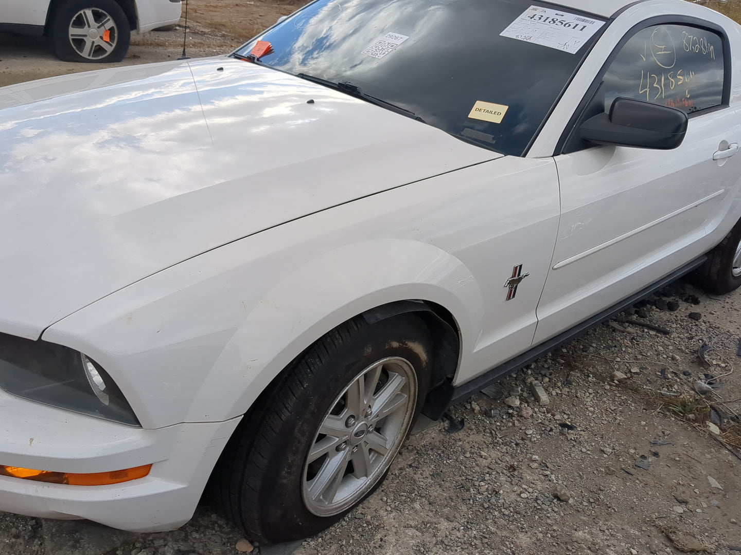 2005-2009 Ford Mustang Driver Fender - Oemusedautoparts1.com
