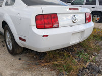 2005-2009 Ford Mustang Rear Bumper Assembly Oem - Oemusedautoparts1.com