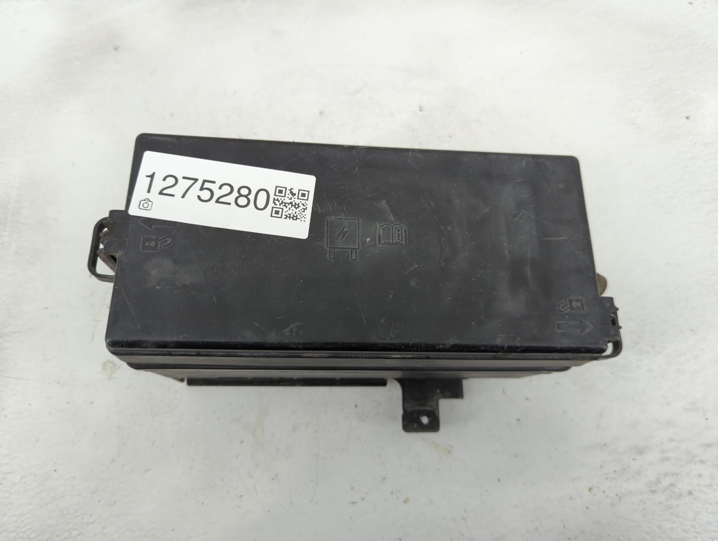 2007-2008 Ford Mustang Fusebox Fuse Box Panel Relay Module Fits Fits 2007 2008 OEM Used Auto Parts - Oemusedautoparts1.com