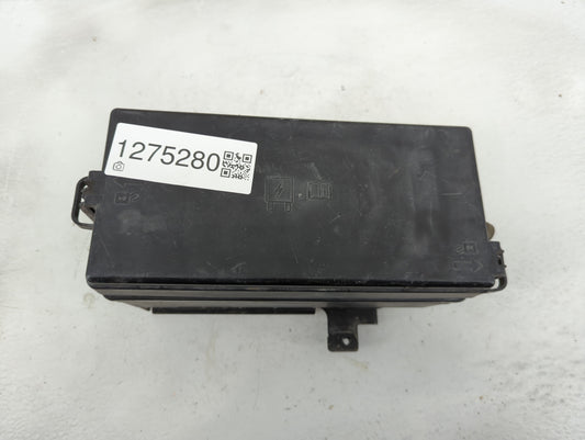 2007-2008 Ford Mustang Fusebox Fuse Box Panel Relay Module Fits Fits 2007 2008 OEM Used Auto Parts - Oemusedautoparts1.com