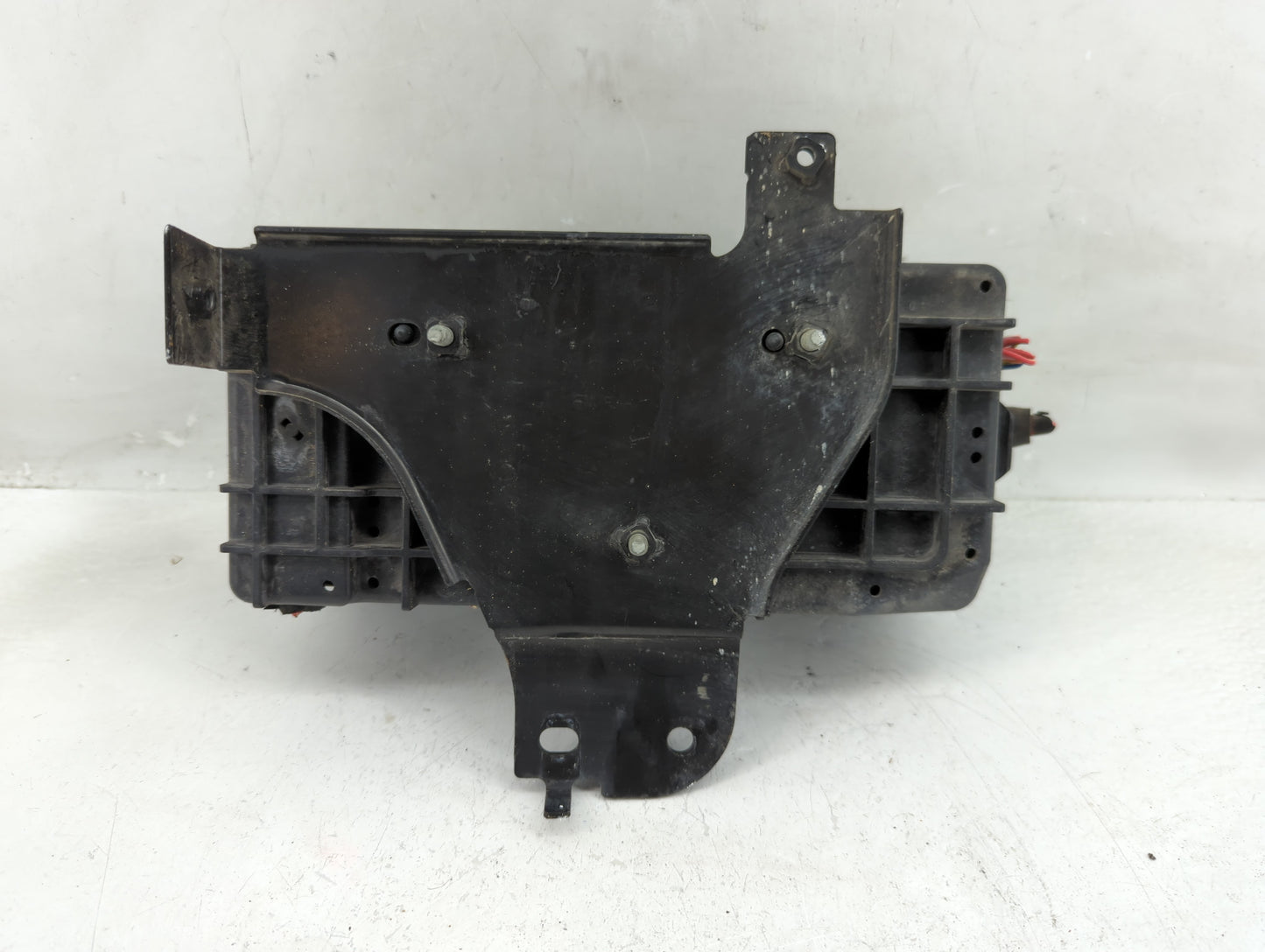 2007-2008 Ford Mustang Fusebox Fuse Box Panel Relay Module Fits Fits 2007 2008 OEM Used Auto Parts - Oemusedautoparts1.com