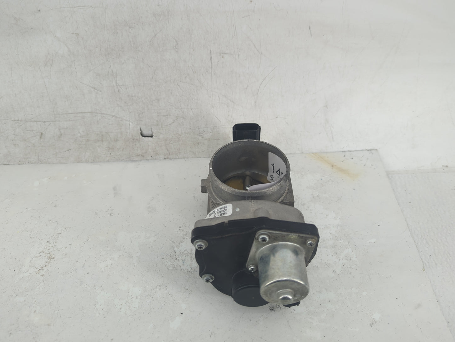 2006-2010 Ford Mustang Throttle Body P/N:6R3E-AA Fits Fits 2004 2005 2006 2007 2008 2009 2010 2011 2012 2013 2014 2015 2016 