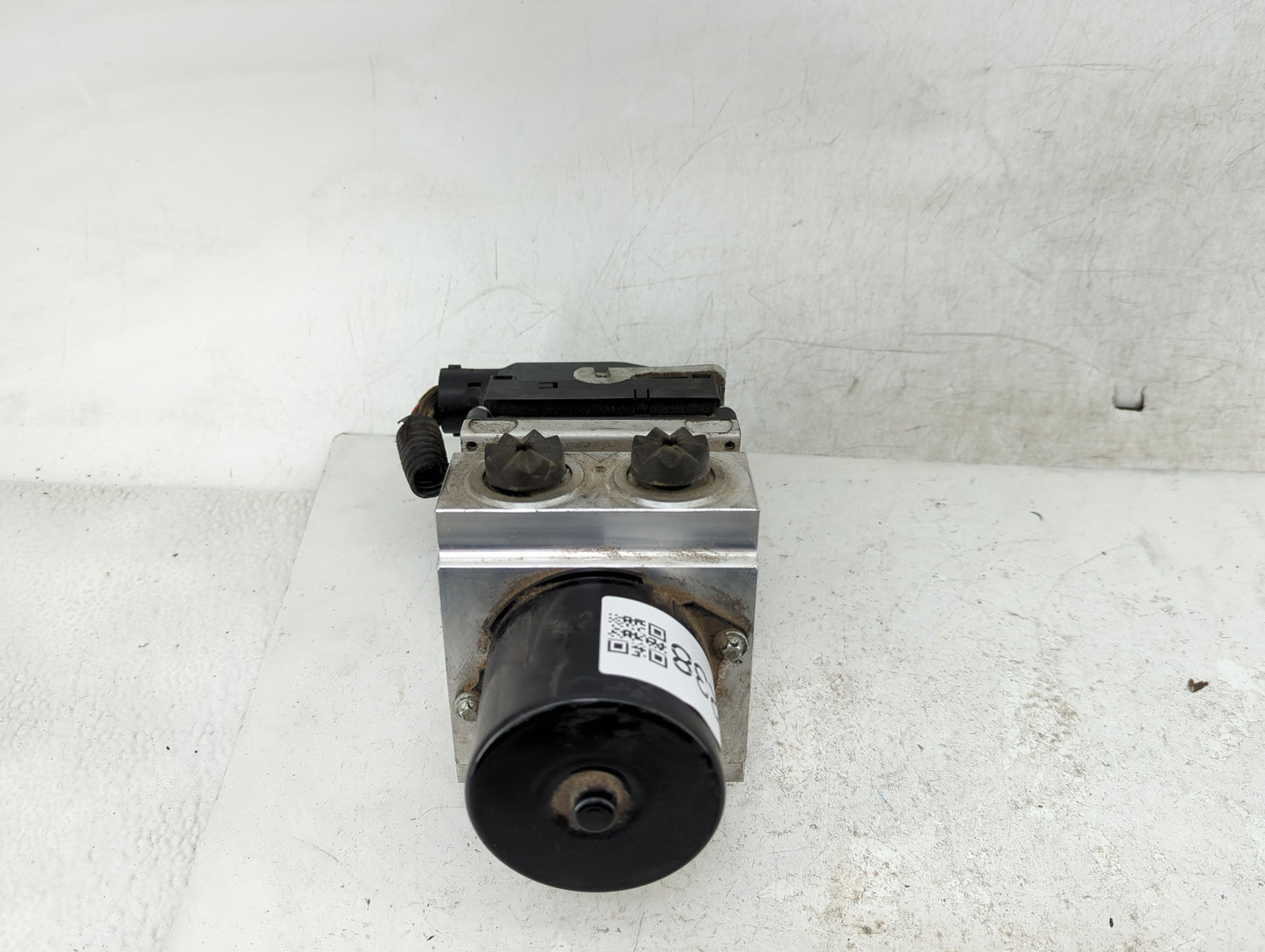2007-2009 Ford Mustang ABS Pump Control Module Replacement P/N:7R33-2C353-AD Fits Fits 2007 2008 2009 OEM Used Auto Parts - 