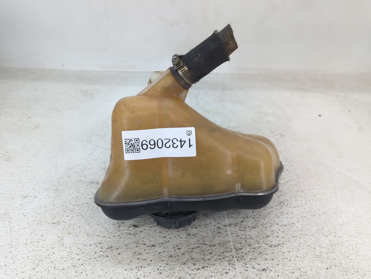 2005-2010 Ford Mustang Radiator Coolant Overflow Expansion Tank Bottle 1432069 - Oemusedautoparts1.com