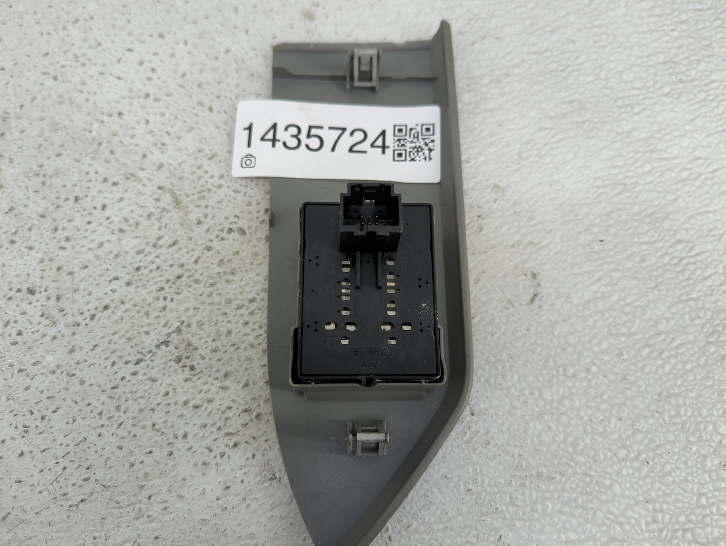 2005-2009 Ford Mustang Master Power Window Switch Replacement Driver Side Left P/N:6R33-14A564CFW Fits OEM Used Auto Parts -