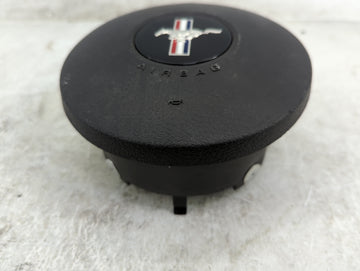 2007 Ford Mustang Air Bag Driver Left Steering Wheel Mounted P/N:3DC02420308Z8 34236509A, BAM-PTI-1104 Fits OEM Used Auto Parts