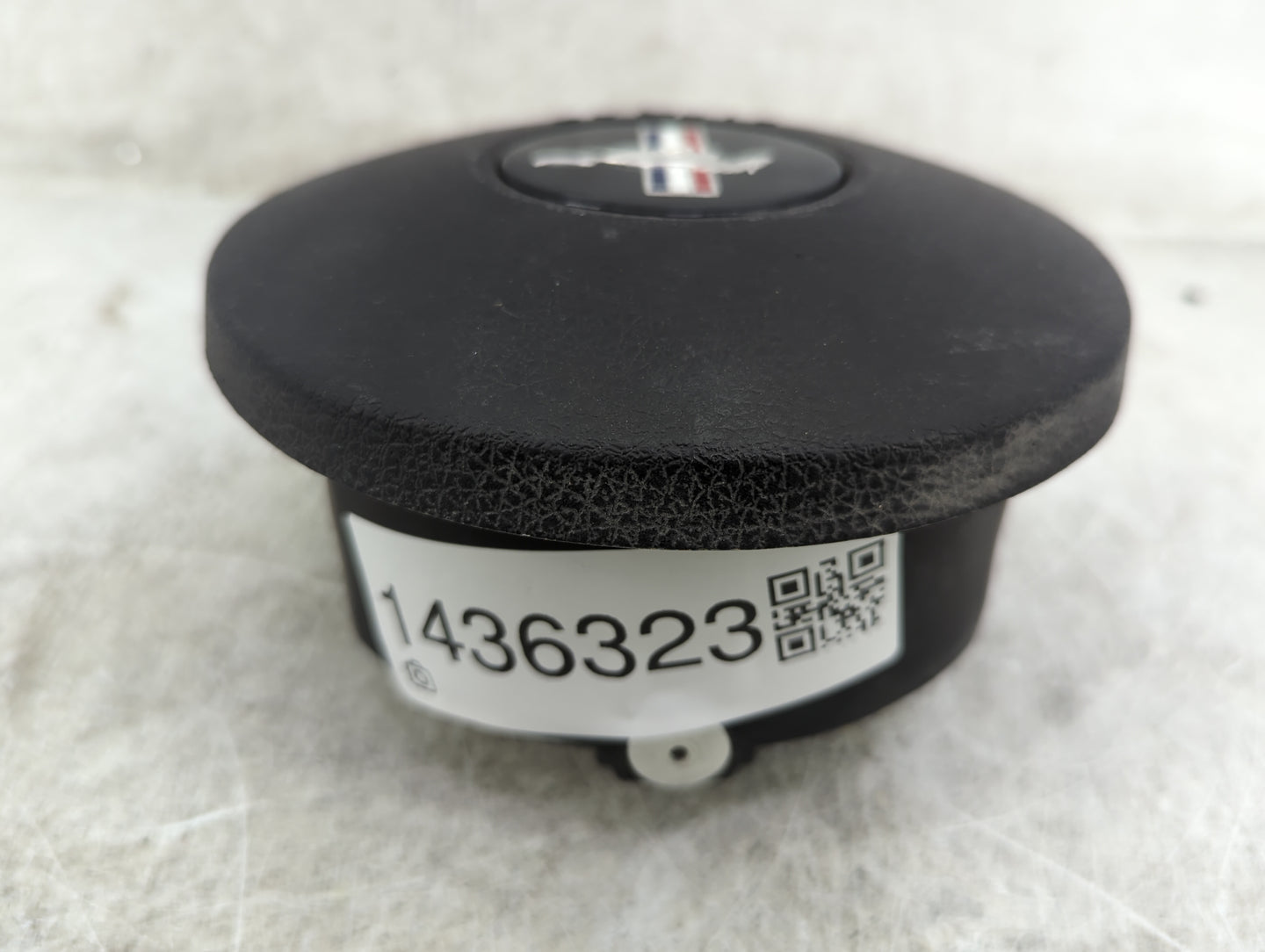 2007 Ford Mustang Air Bag Driver Left Steering Wheel Mounted P/N:3DC02420308Z8 34236509A, BAM-PTI-1104 Fits OEM Used Auto Pa
