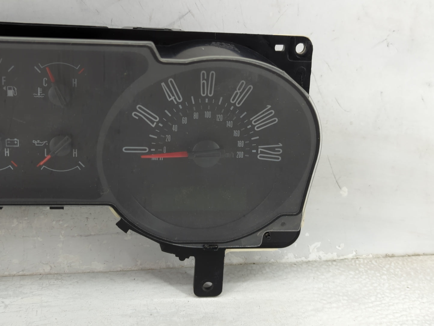 2007 Ford Mustang Instrument Cluster Speedometer Gauges P/N:7R33-10849-EC 6110348 Fits OEM Used Auto Parts - Oemusedautopart