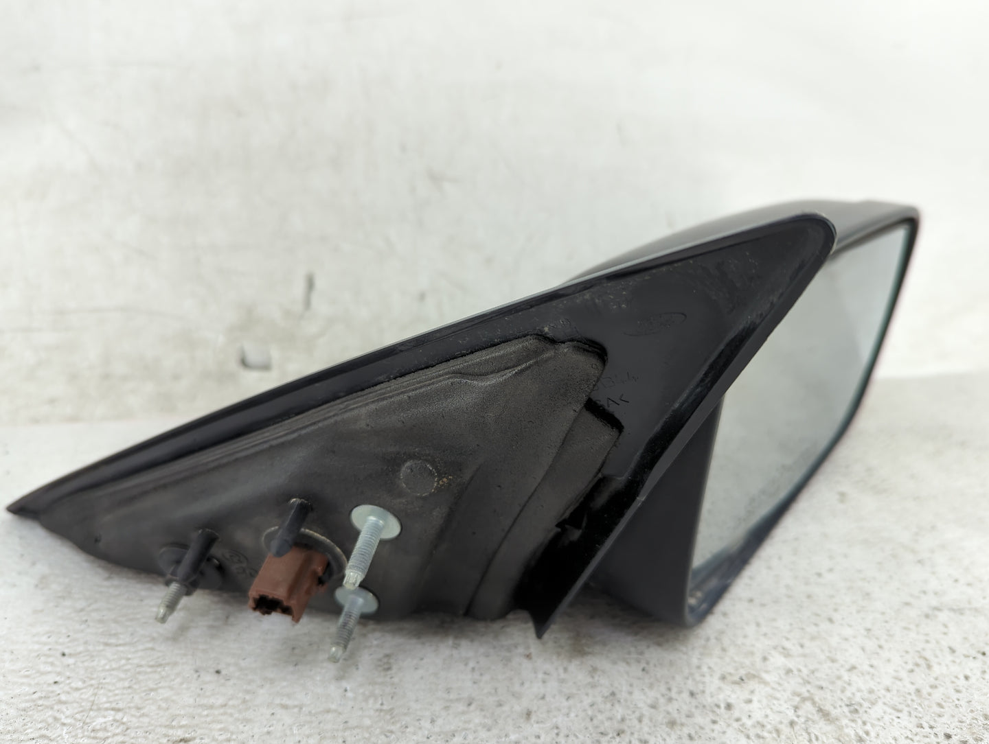 2005-2009 Ford Mustang Driver Side View Mirror - Left Door Mirror OEM Used - Oemusedautoparts1.com