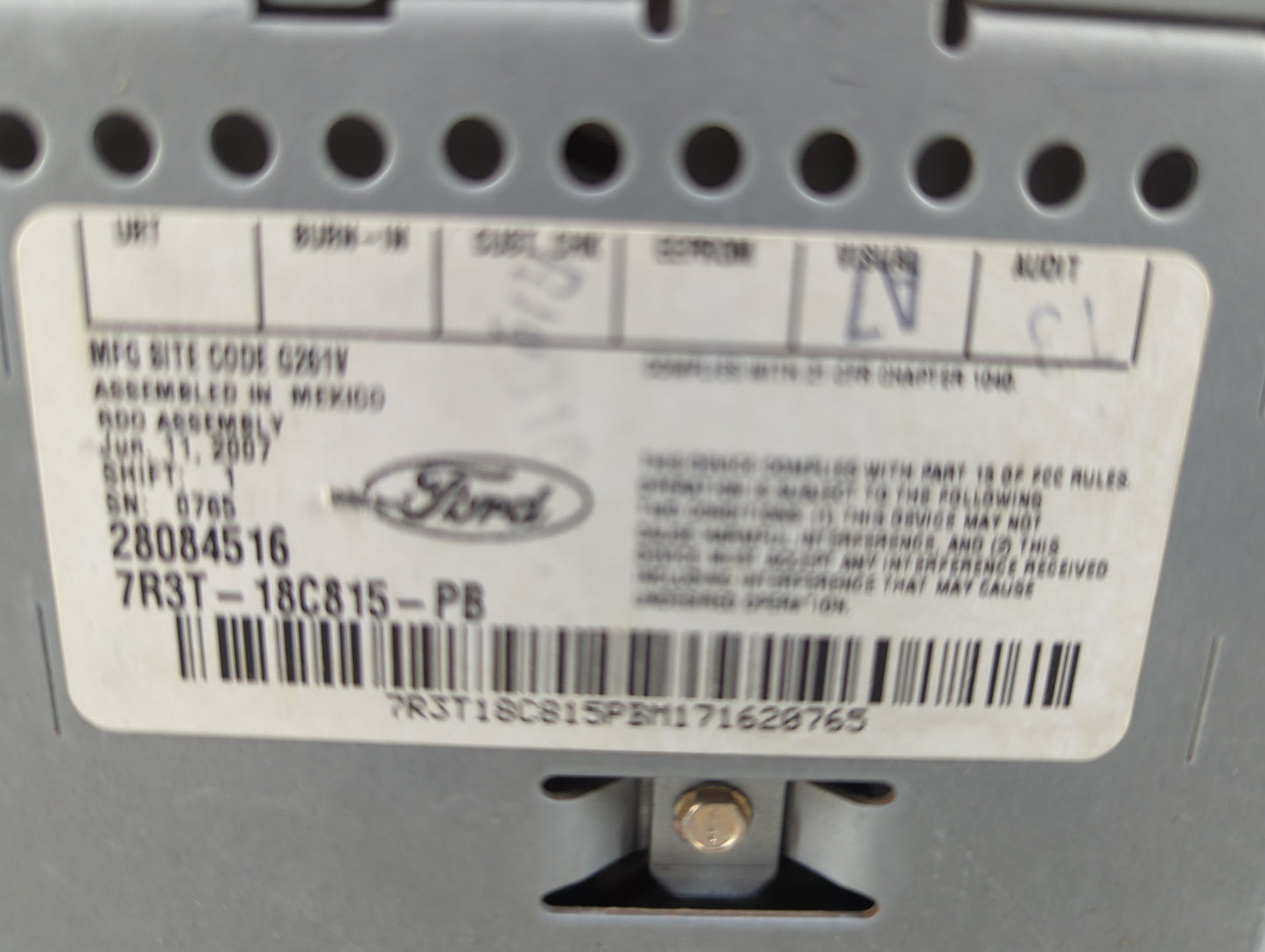 2007 Ford Mustang Radio AM FM Cd Player Receiver Replacement P/N:7R3T-18C815-PB 28084516 Fits OEM Used Auto Parts - Oemuseda