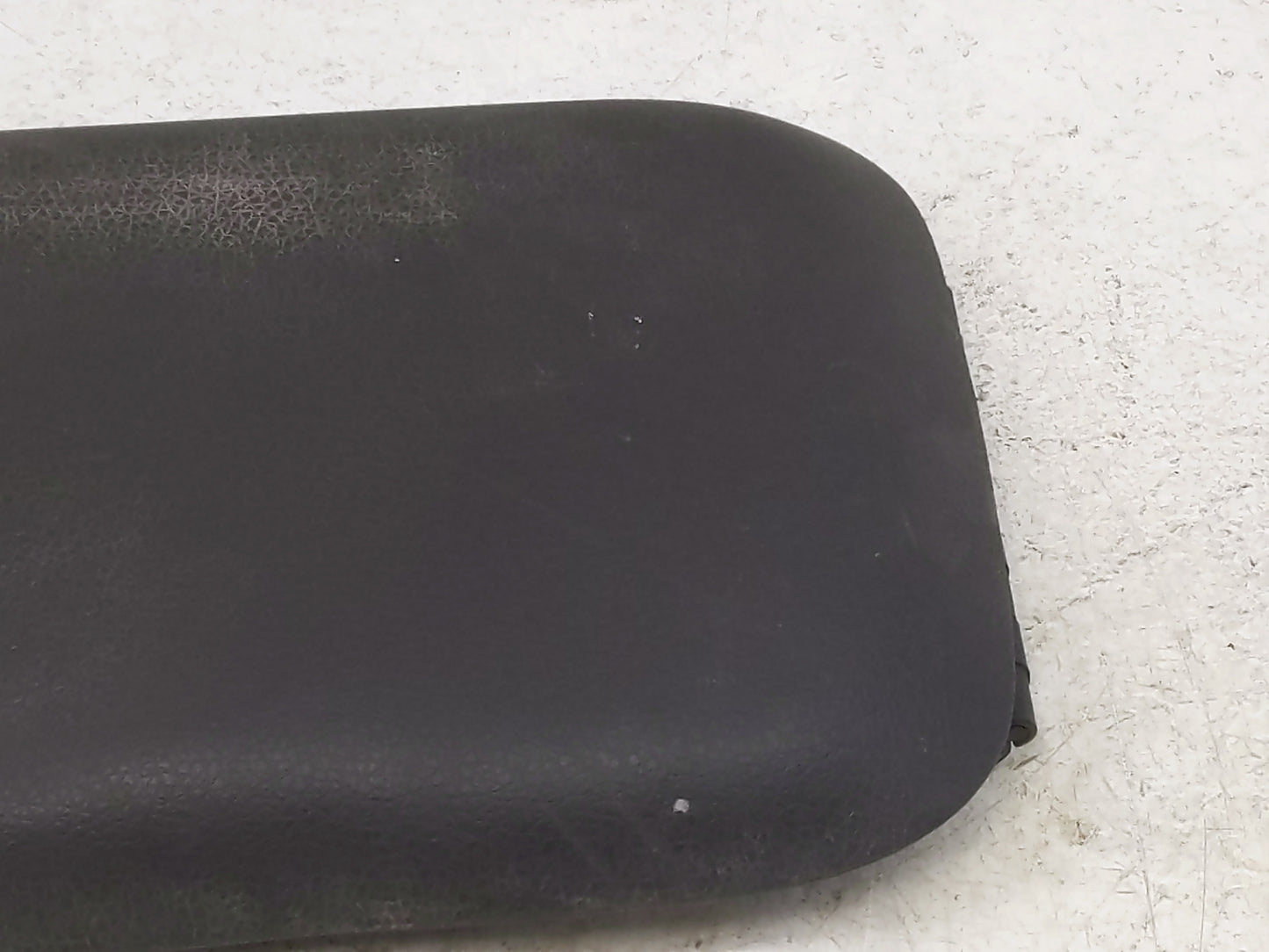 2007 Ford Mustang Center Console Armrest Cover Lid Fits OEM Used Auto Parts - Oemusedautoparts1.com