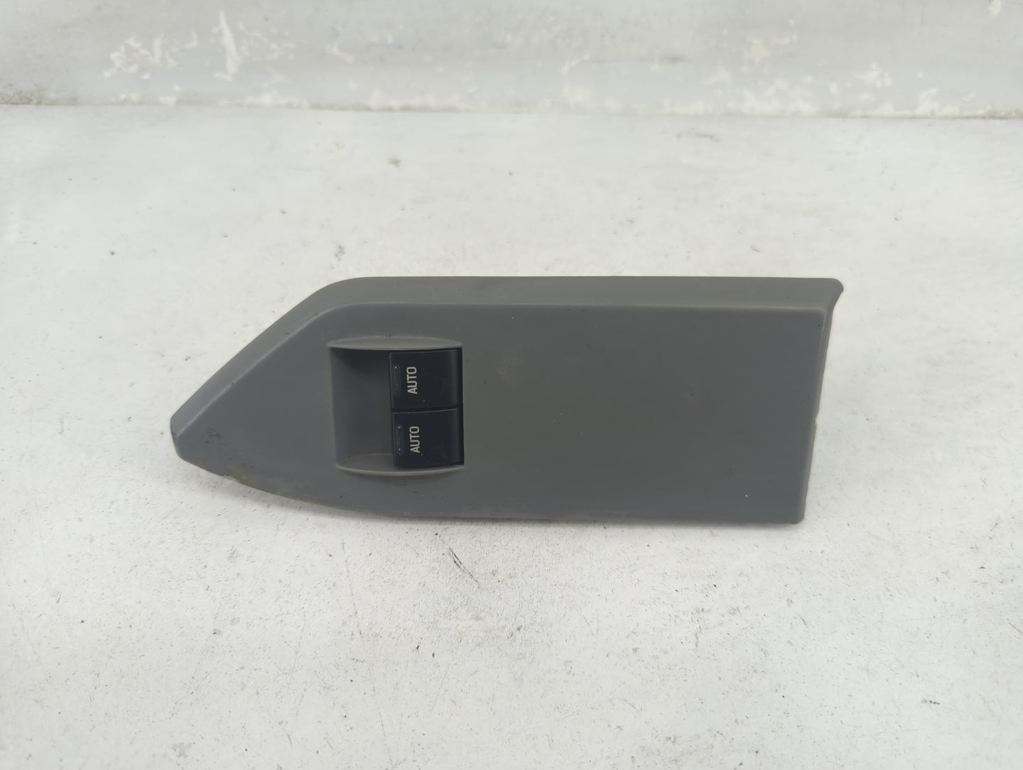 2005-2009 Ford Mustang Master Power Window Switch Replacement Driver Side Left P/N:6R33-14A564-CFW Fits OEM Used Auto Parts 