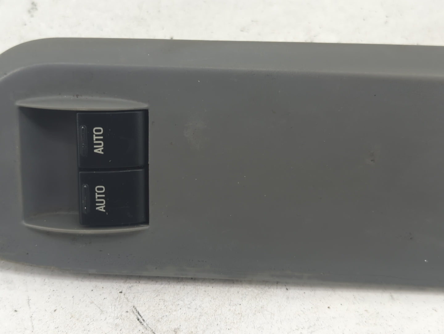 2005-2009 Ford Mustang Master Power Window Switch Replacement Driver Side Left P/N:6R33-14A564-CFW Fits OEM Used Auto Parts 