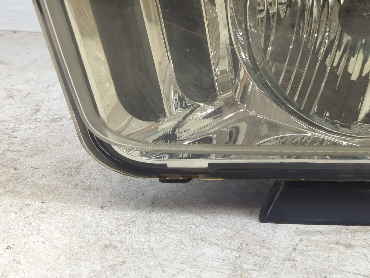 2007-2009 Ford Mustang Driver Left Oem Head Light Headlight Lamp - Oemusedautoparts1.com