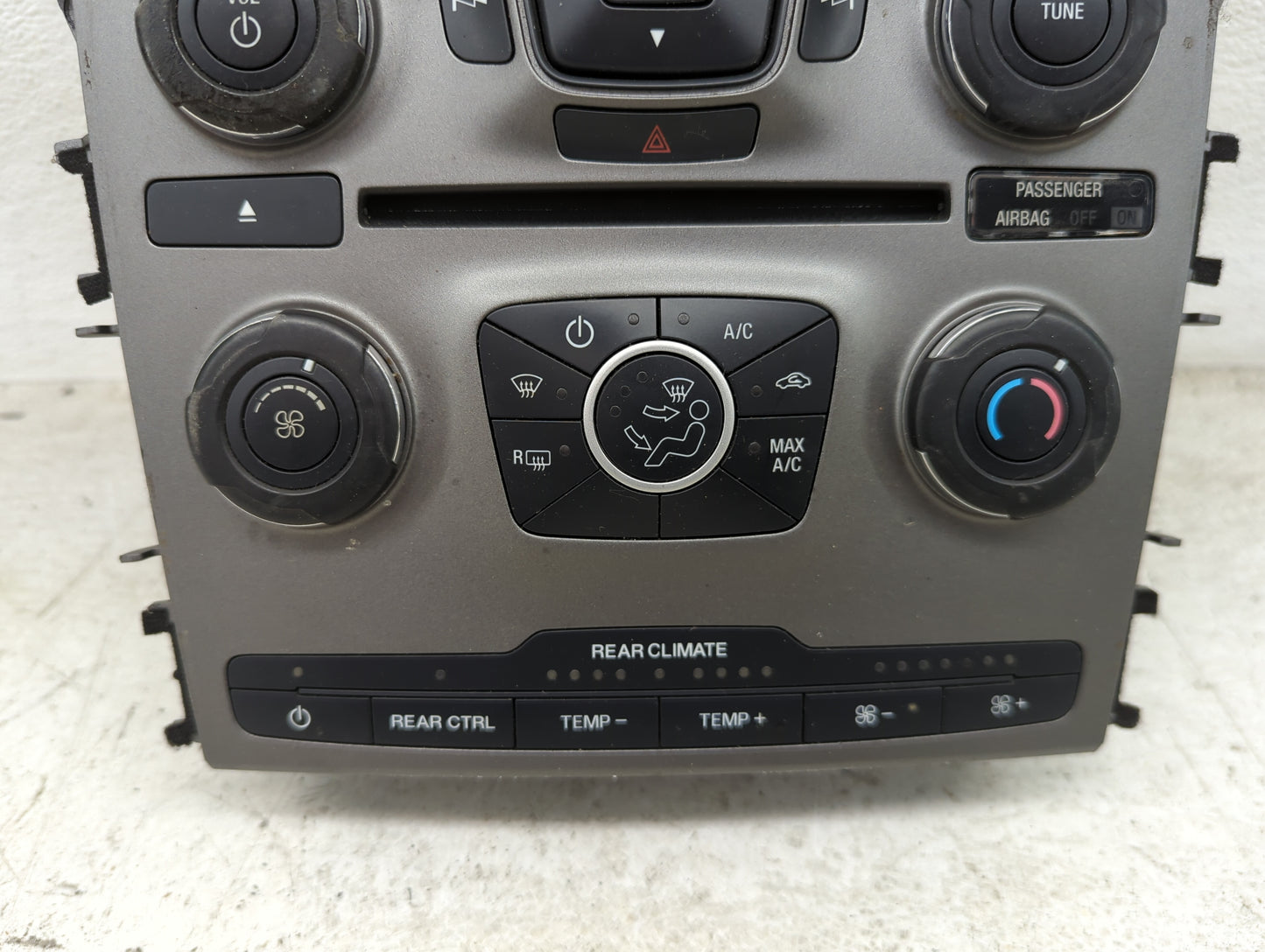 2007-2007 Ford Mustang Radio Control Panel - Oemusedautoparts1.com