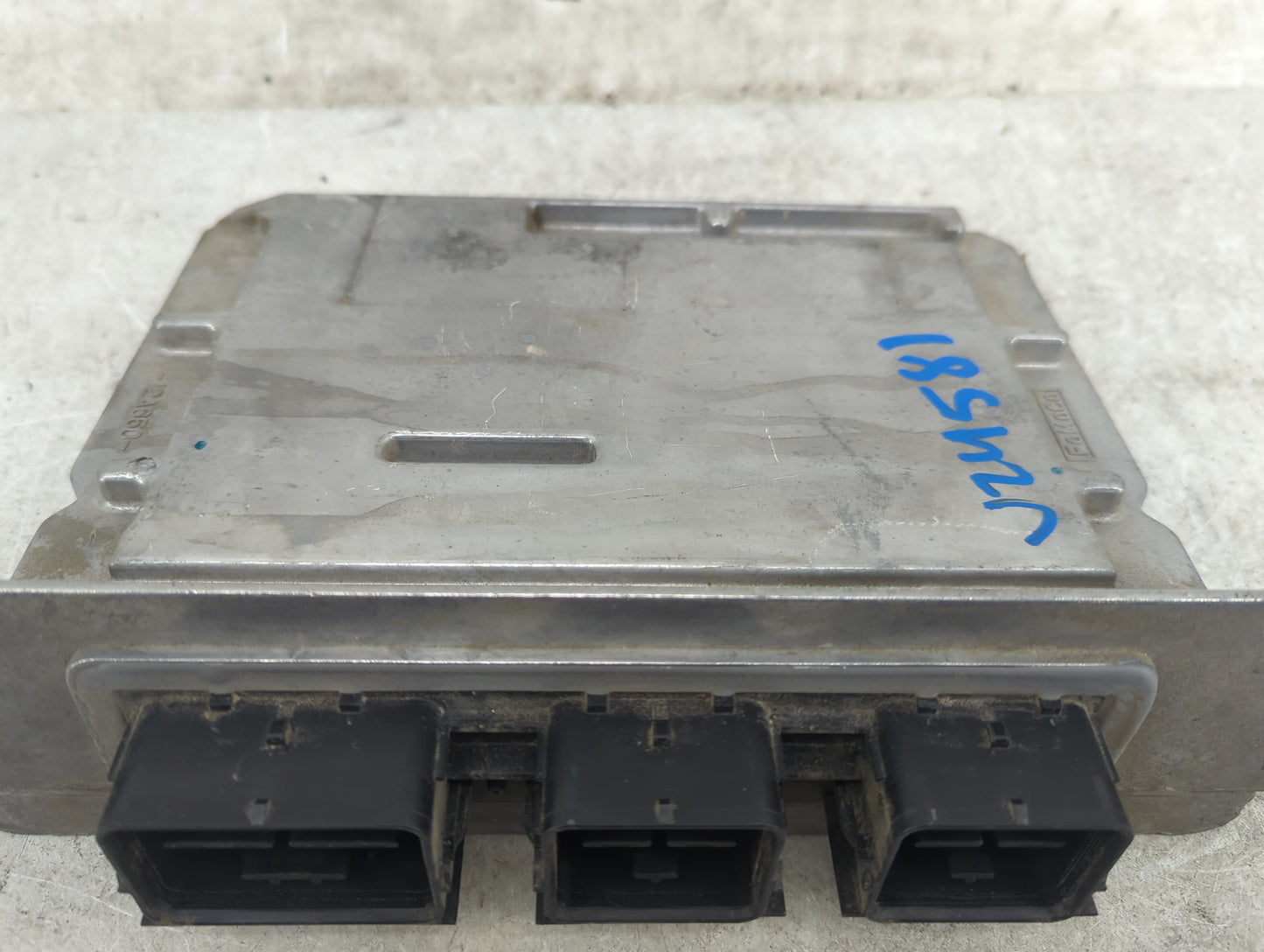 2007-2008 Ford Mustang PCM Engine Control Computer ECU ECM PCU OEM P/N:7R3A-12A650-AAB Fits Fits 2007 2008 OEM Used Auto Par