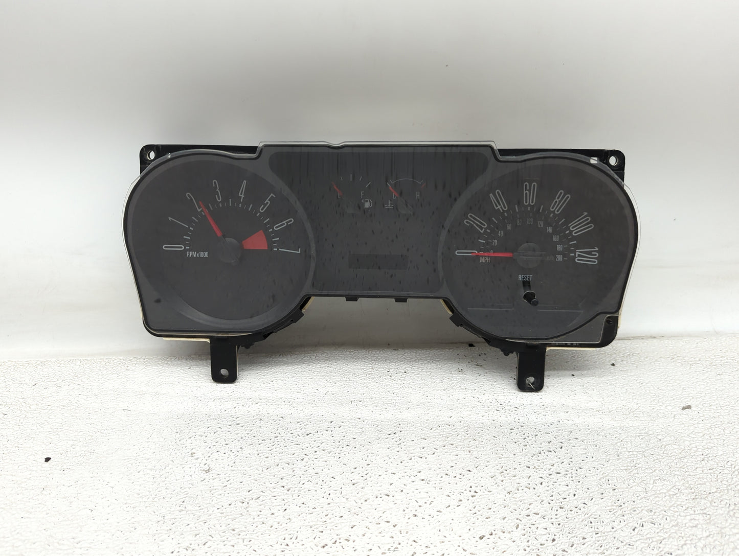 2007 Ford Mustang Instrument Cluster Speedometer Gauges P/N:7R33-10849-AA Miles: Fits OEM Used Auto Parts - Oemusedautoparts
