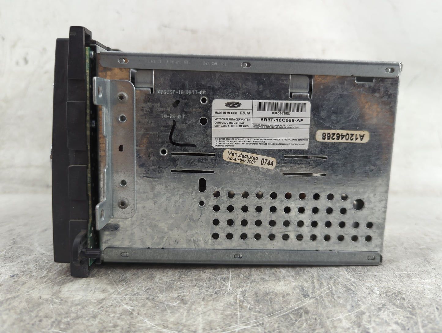 2008 Ford Mustang Radio AM FM Cd Player Receiver Replacement P/N:8R3T-18C869-AF Fits OEM Used Auto Parts - Oemusedautoparts1