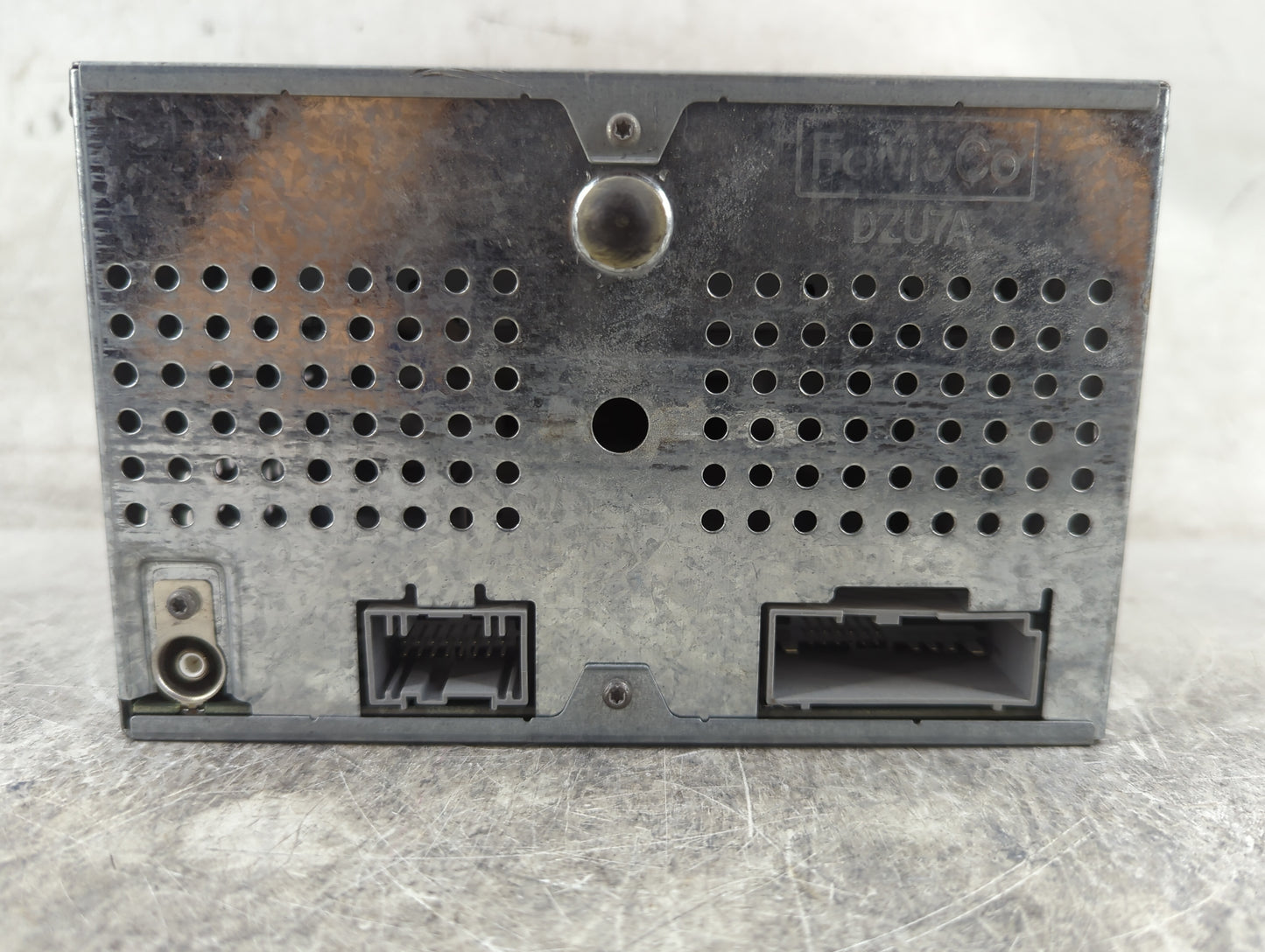 2008 Ford Mustang Radio AM FM Cd Player Receiver Replacement P/N:8R3T-18C869-AF Fits OEM Used Auto Parts - Oemusedautoparts1