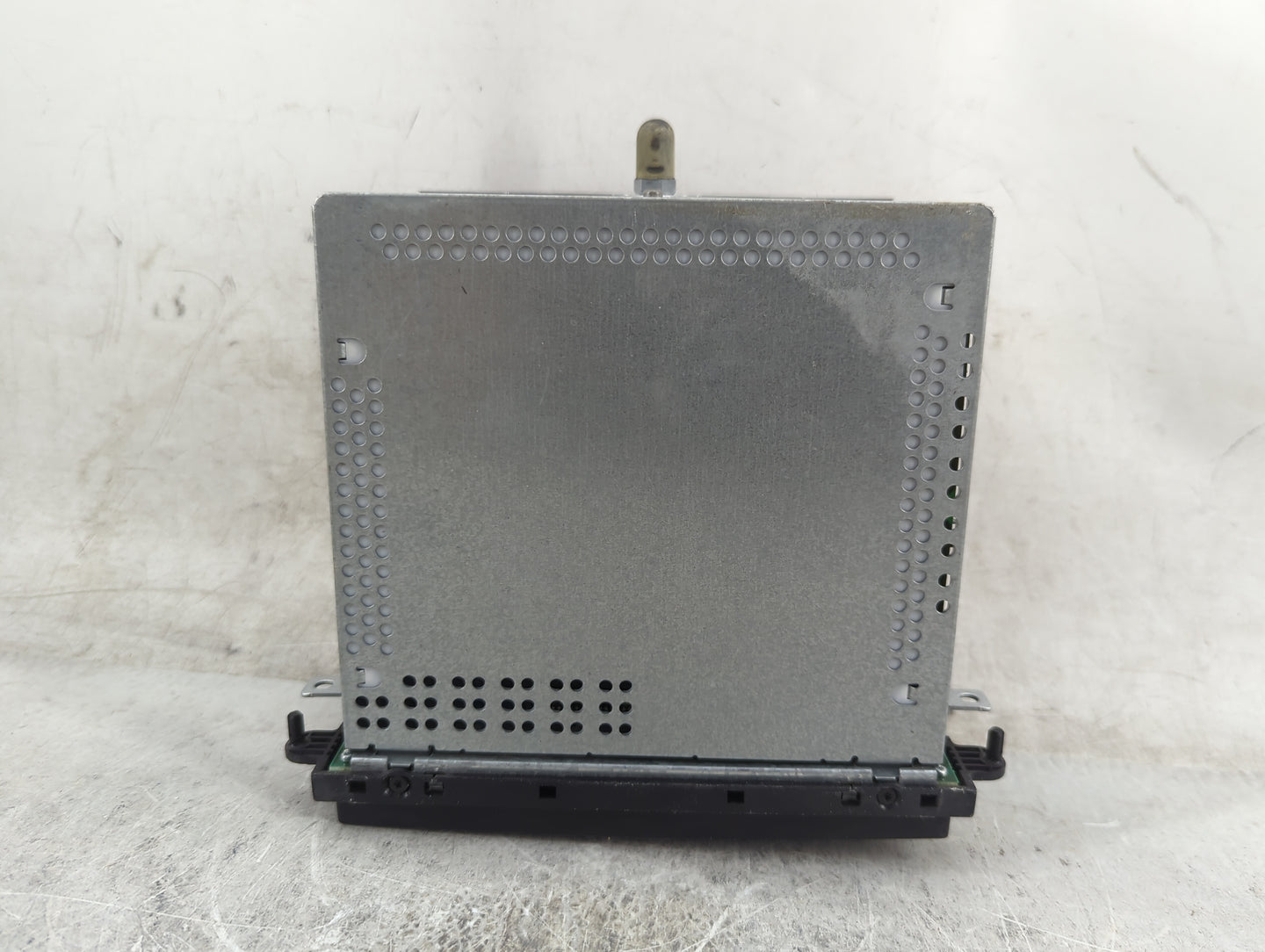 2008 Ford Mustang Radio AM FM Cd Player Receiver Replacement P/N:8R3T-18C869-AF Fits OEM Used Auto Parts - Oemusedautoparts1