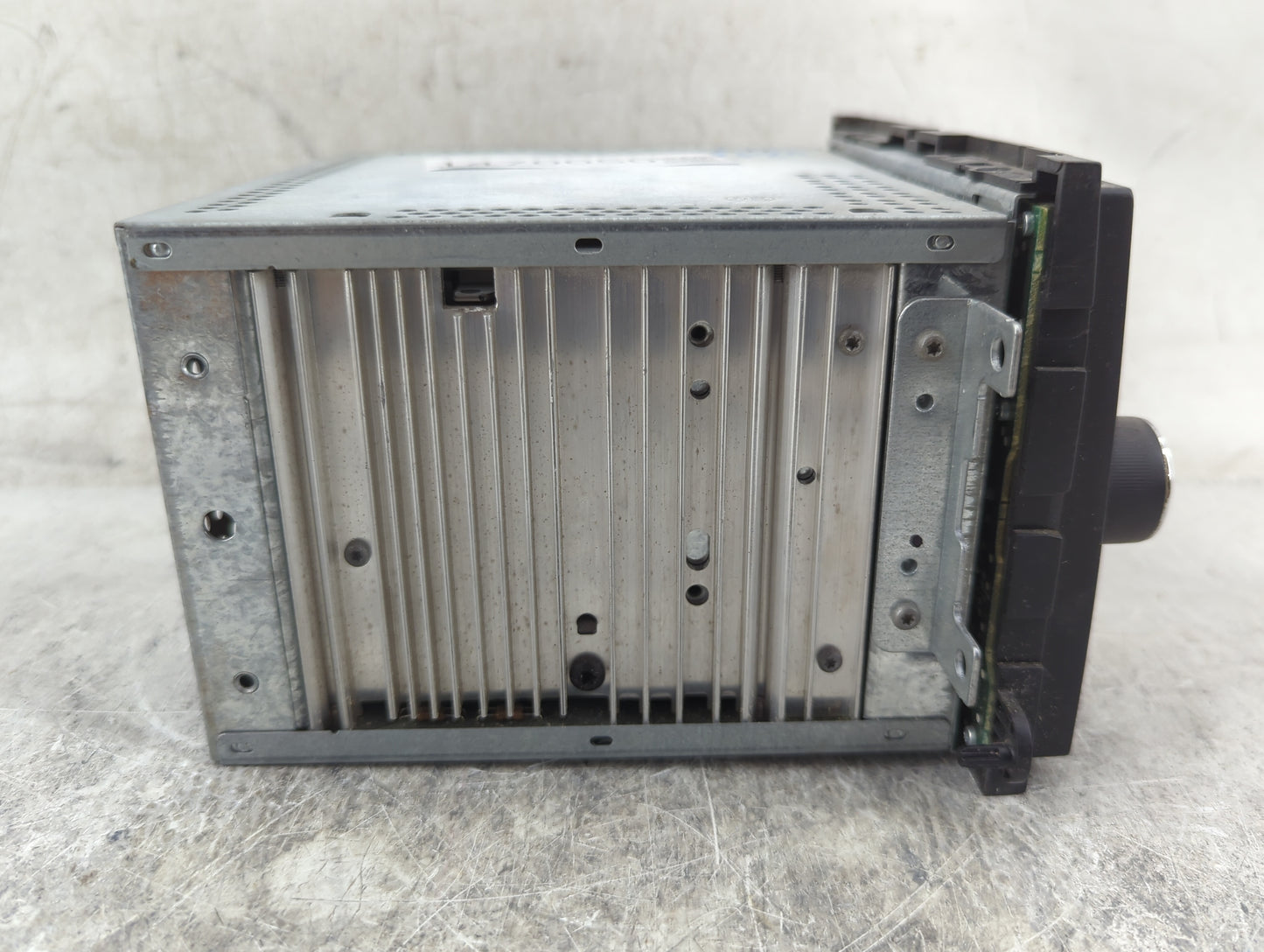 2008 Ford Mustang Radio AM FM Cd Player Receiver Replacement P/N:8R3T-18C869-AF Fits OEM Used Auto Parts - Oemusedautoparts1