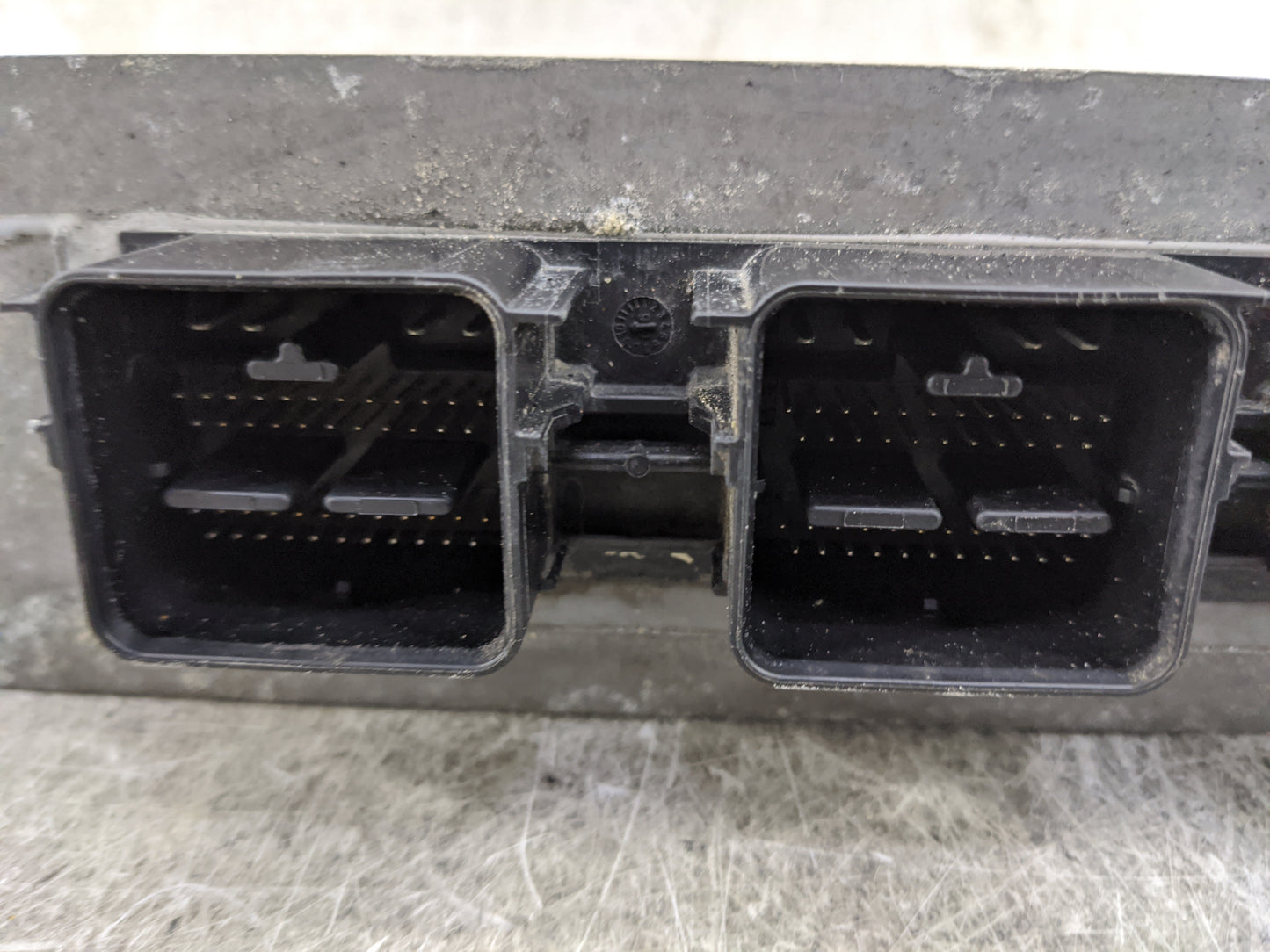 2007-2008 Ford Mustang PCM Engine Control Computer ECU ECM PCU OEM P/N:7R3A-12A650-AMA Fits Fits 2007 2008 OEM Used Auto Par
