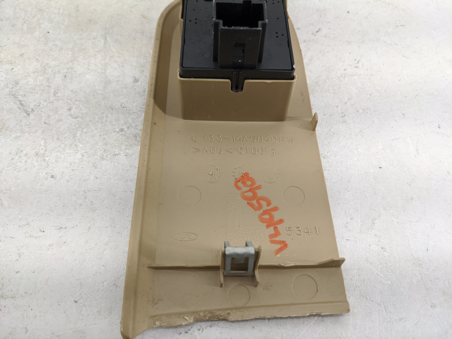 2005-2009 Ford Mustang Master Power Window Switch Replacement Driver Side Left P/N:6R33-14A564-FW Fits OEM Used Auto Parts -