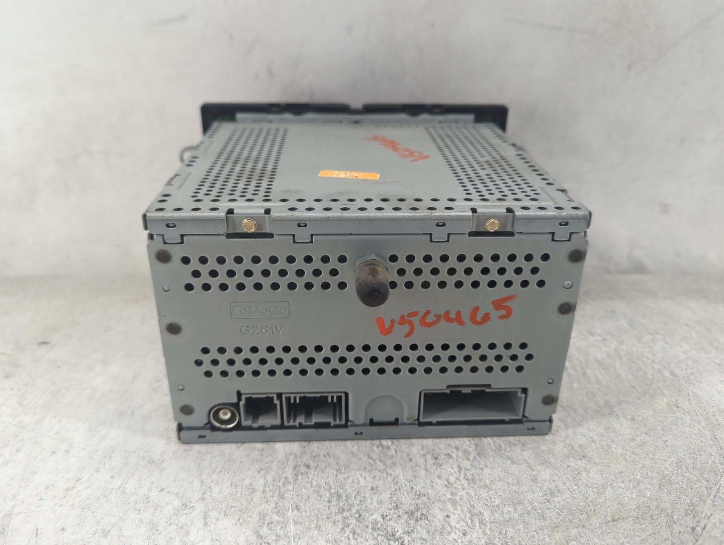 2007 Ford Mustang Radio AM FM Cd Player Receiver Replacement P/N:7R3T-18C815-NB 28084514 Fits OEM Used Auto Parts - Oemuseda