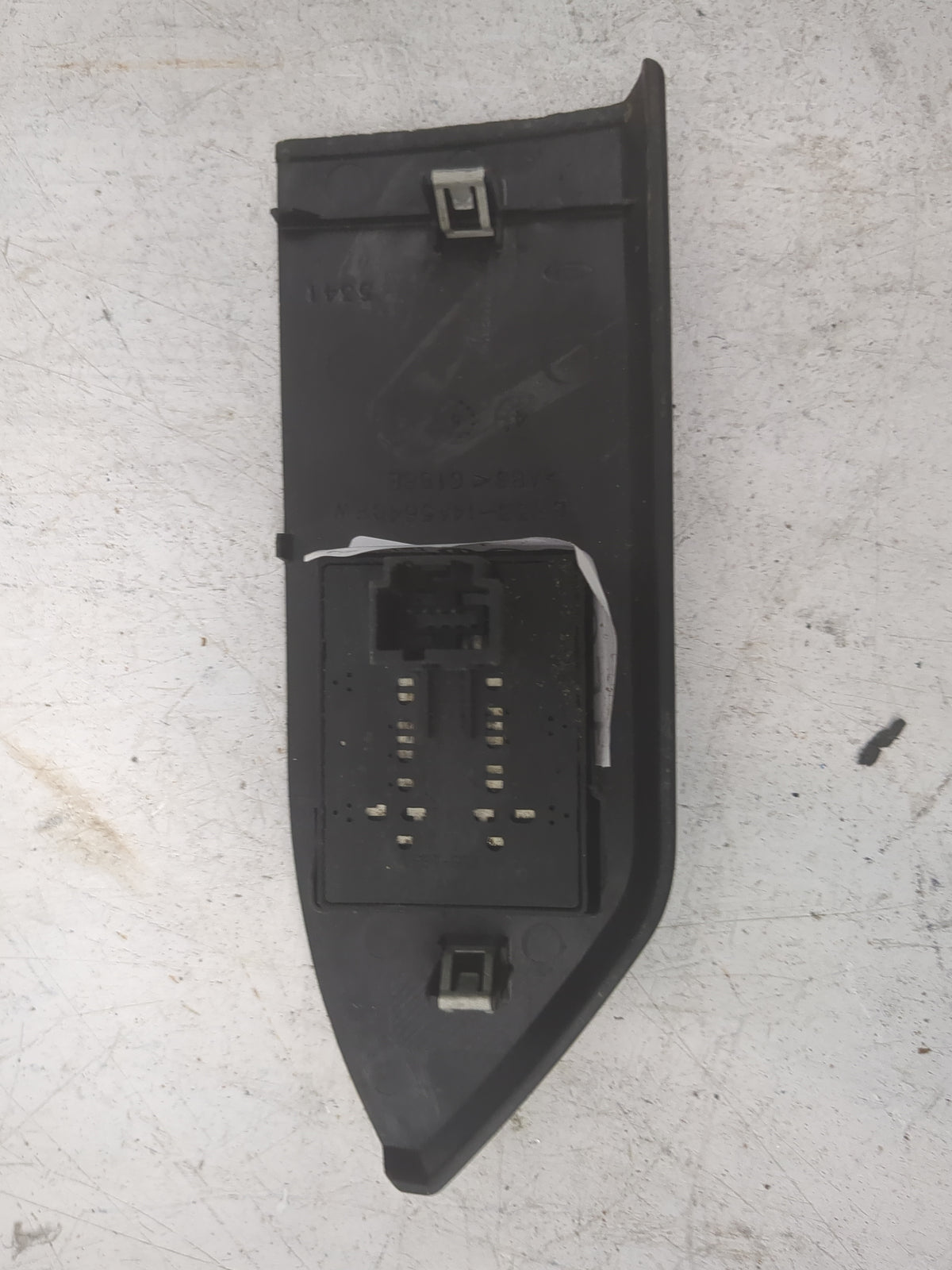2005-2009 Ford Mustang Master Power Window Switch Replacement Driver Side Left P/N:7R33-14526-FW Fits OEM Used Auto Parts - 