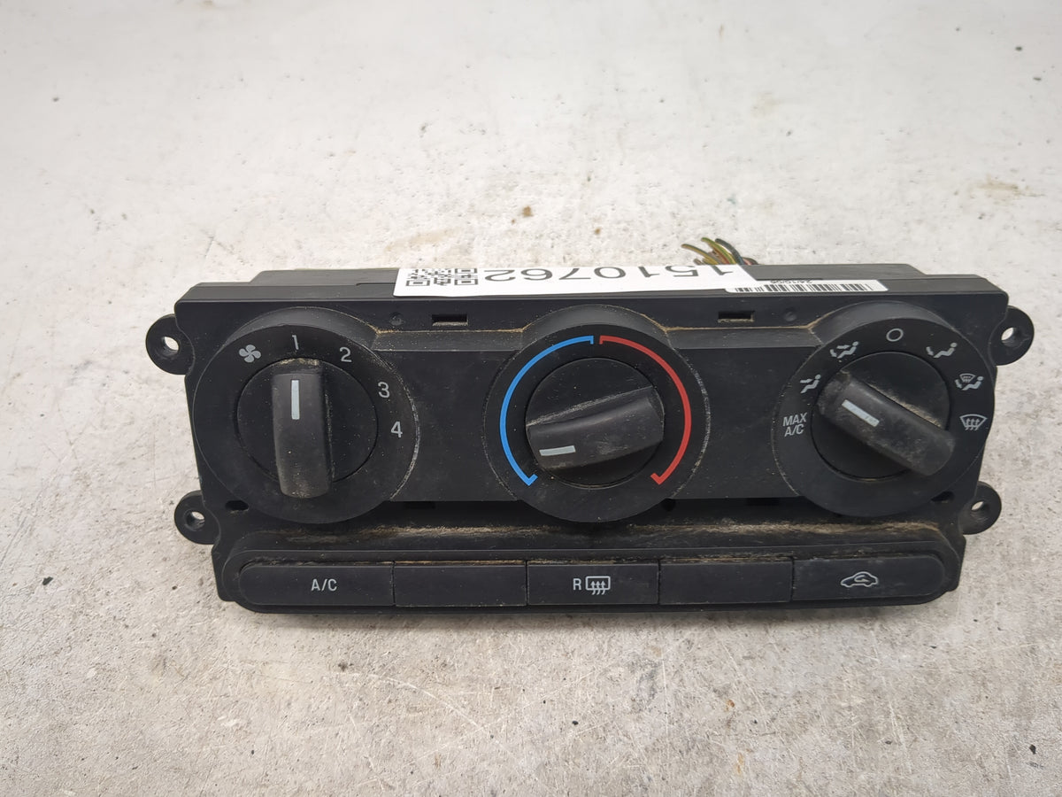 2007 Ford Mustang Climate Control Module Temperature AC/Heater Replacement P/N:7R33-19980-AD Fits OEM Used Auto Parts - Oemu