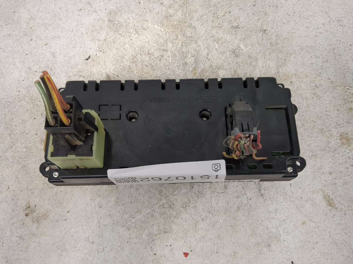 2007 Ford Mustang Climate Control Module Temperature AC/Heater Replacement P/N:7R33-19980-AD Fits OEM Used Auto Parts - Oemu