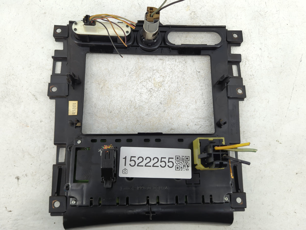2005-2009 Ford Mustang Climate Control Module Temperature AC/Heater Replacement P/N:7R33-6304302-A Fits OEM Used Auto Parts 