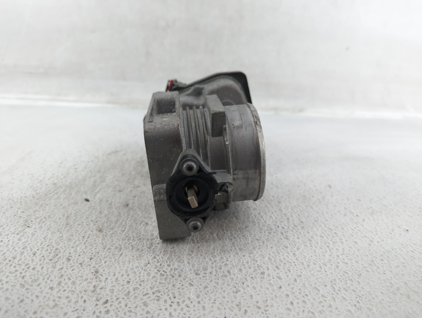 2006-2010 Ford Mustang Throttle Body P/N:9W7E-CA 6R3E-AA Fits OEM Used Auto Parts - Oemusedautoparts1.com