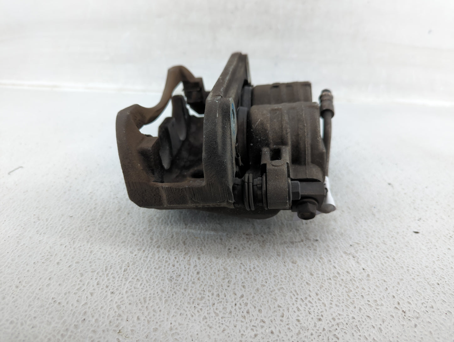 2005-2010 Ford Mustang Front Driver Left Brake Caliper - Oemusedautoparts1.com