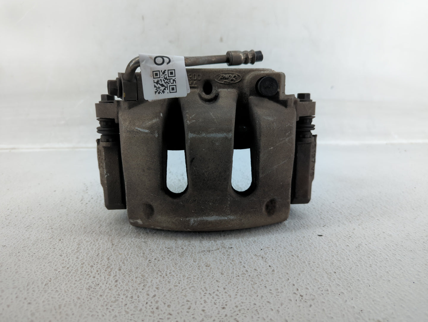 2005-2010 Ford Mustang Front Driver Left Brake Caliper - Oemusedautoparts1.com