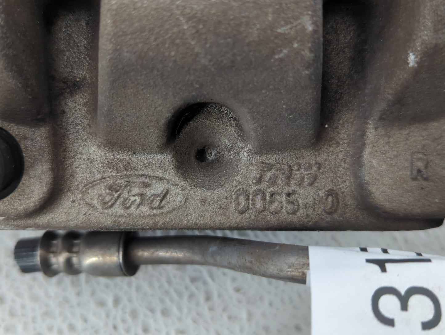 2005-2010 Ford Mustang Front Driver Left Brake Caliper - Oemusedautoparts1.com