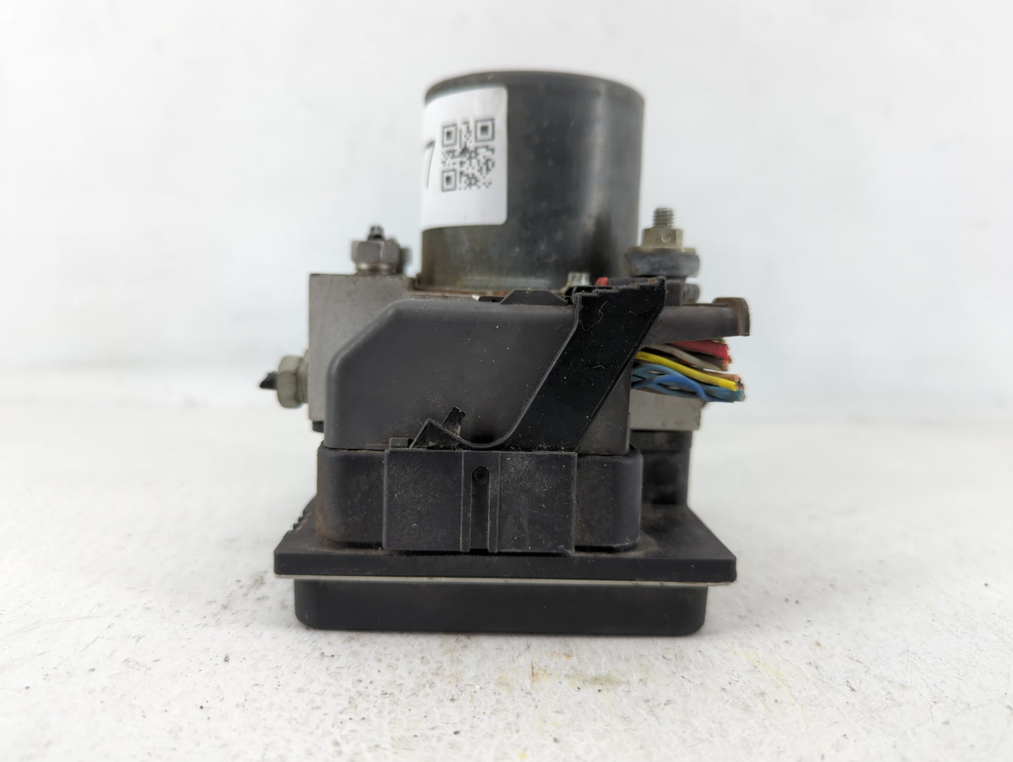 2007 Ford Mustang ABS Pump Control Module Replacement Fits OEM Used Auto Parts - Oemusedautoparts1.com