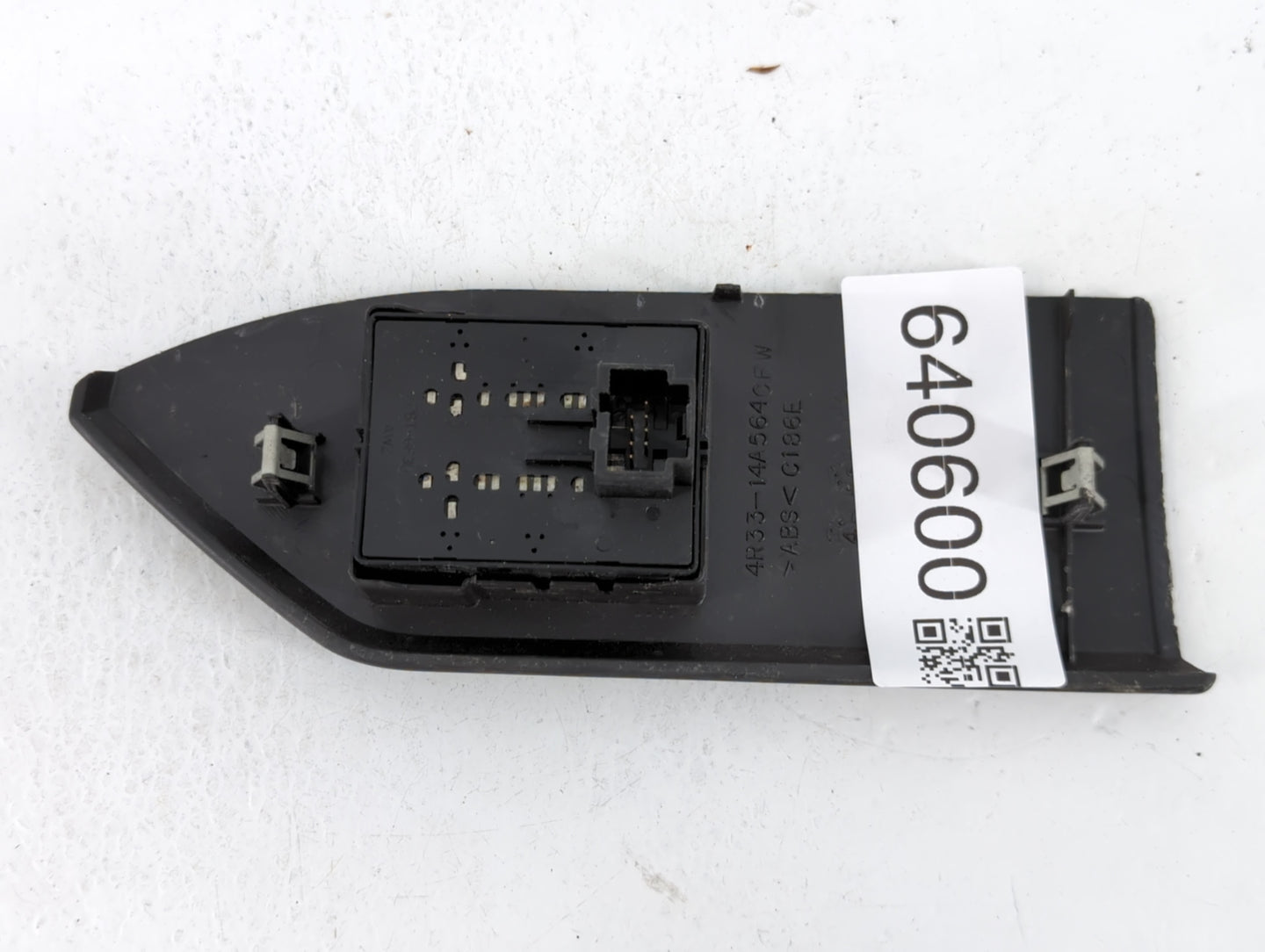 2005-2009 Ford Mustang Master Power Window Switch Replacement Driver Side Left P/N:4R33-14A564CFW Fits OEM Used Auto Parts -
