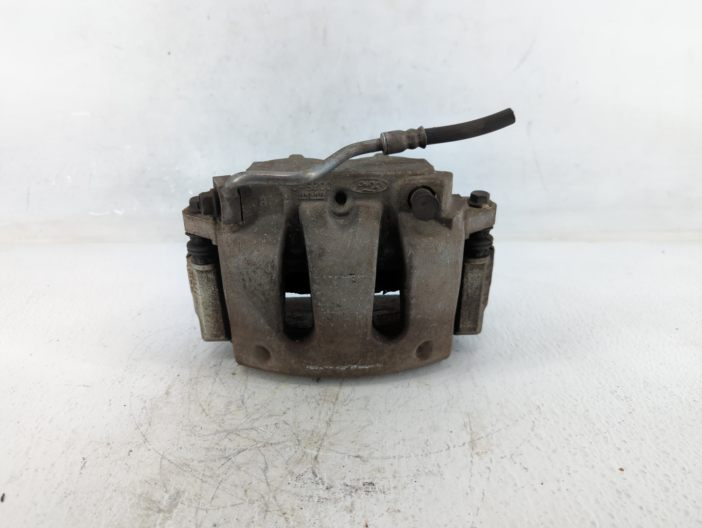 2005-2010 Ford Mustang Front Passenger Right Brake Caliper - Oemusedautoparts1.com