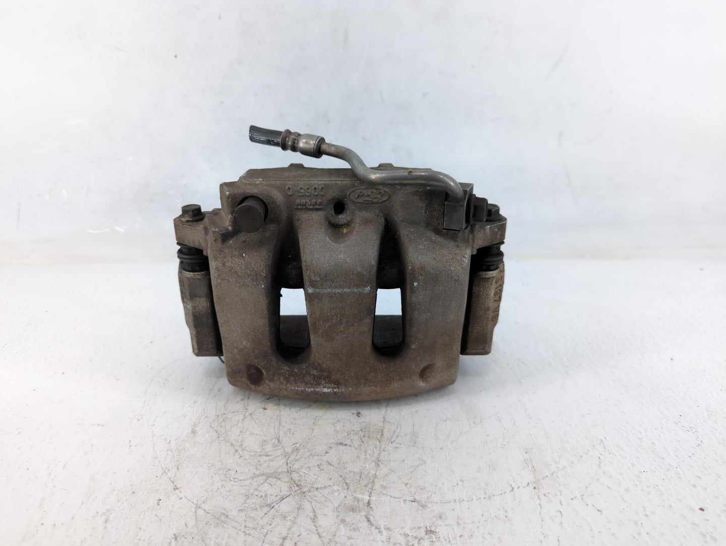 2005-2010 Ford Mustang Front Driver Left Brake Caliper 648979 - Oemusedautoparts1.com