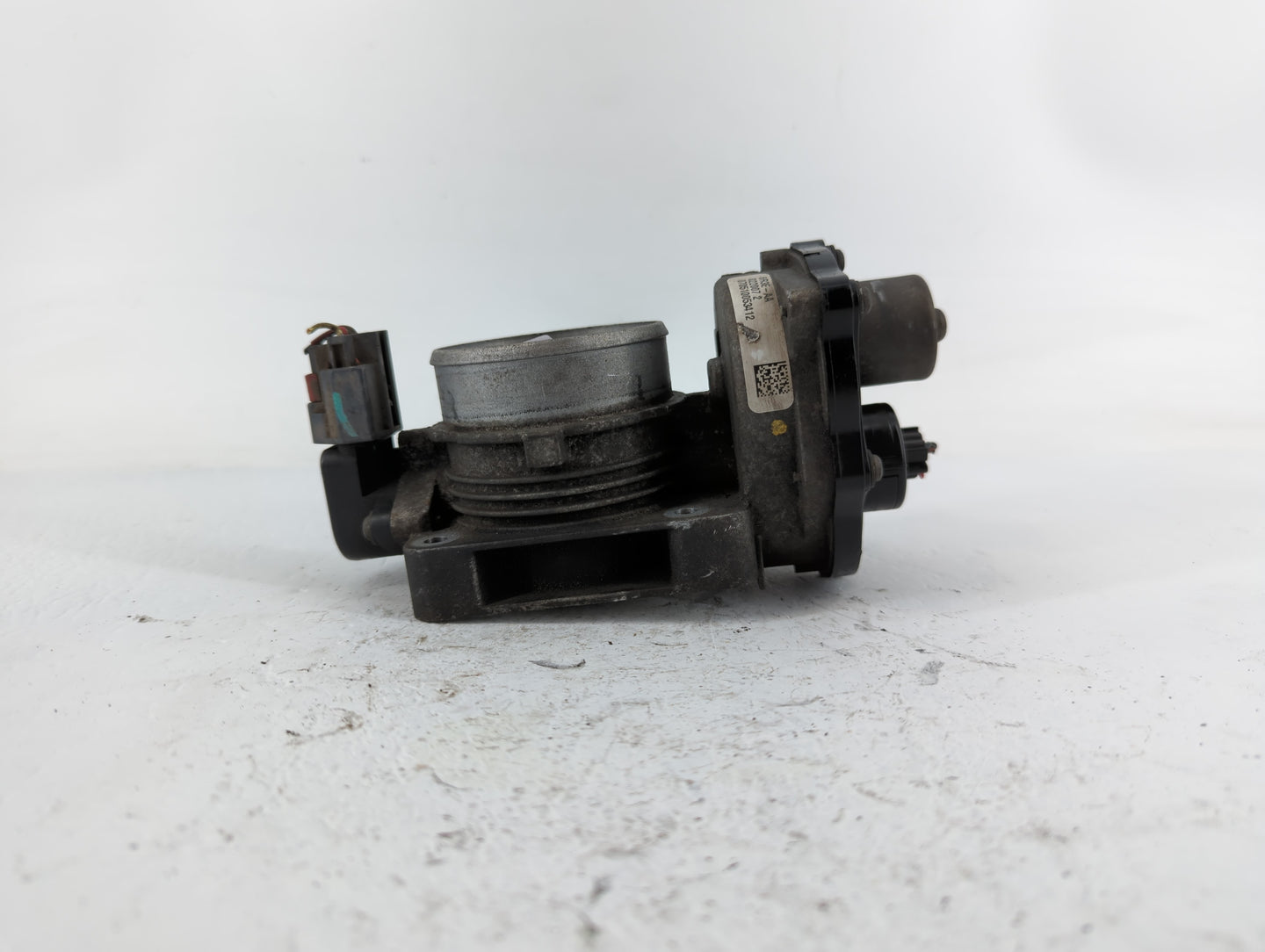 2006-2010 Ford Mustang Throttle Body P/N:070510053412 022007 2 Fits OEM Used Auto Parts - Oemusedautoparts1.com